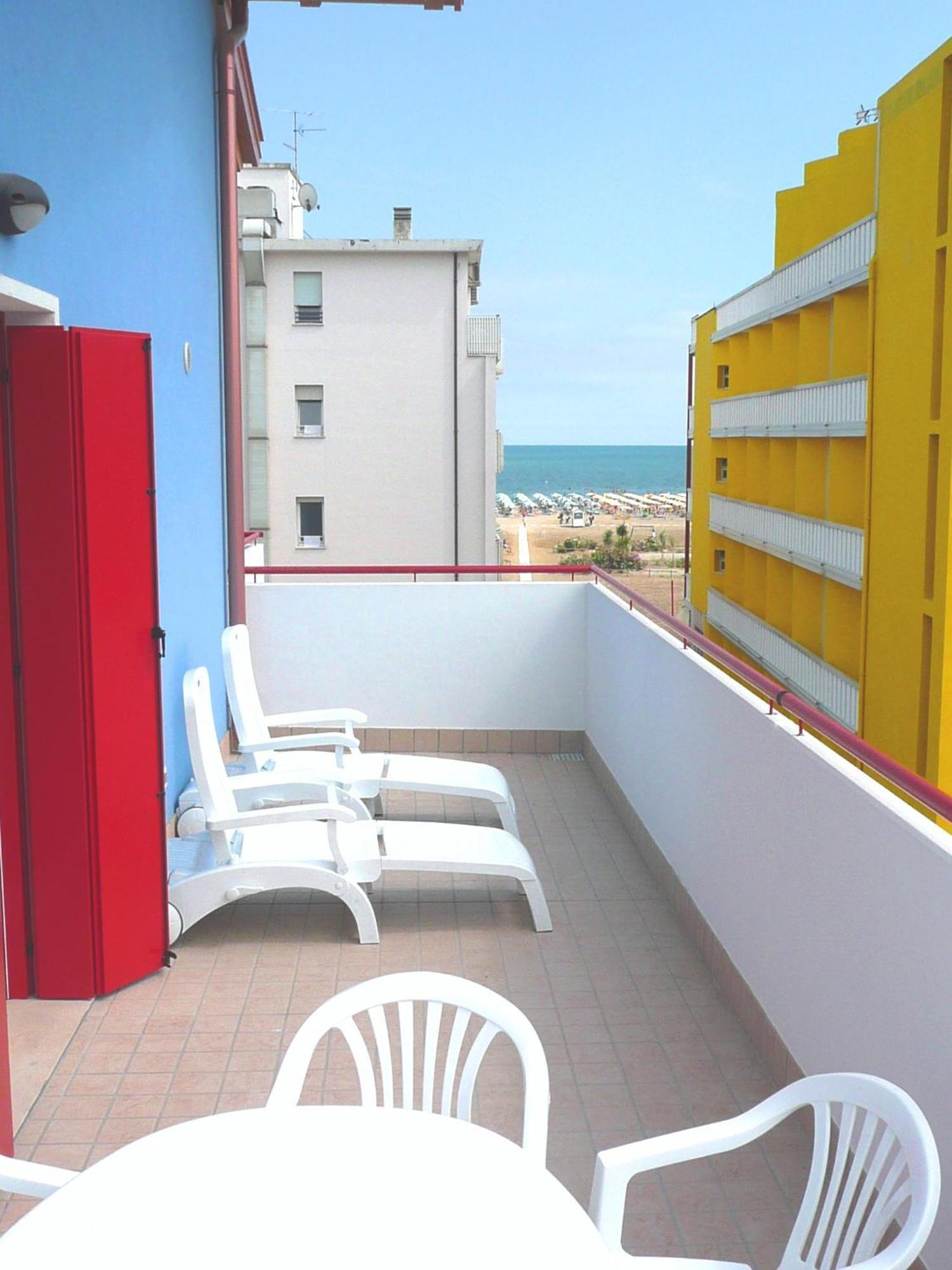 Residence Al Mare - Agenzia Cocal Каорле Екстер'єр фото